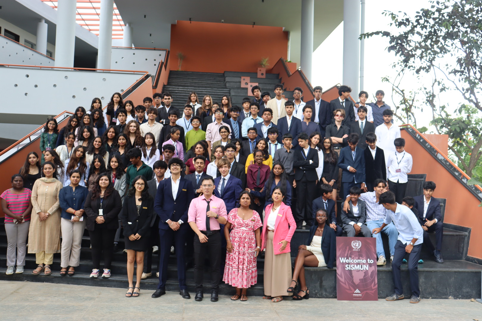 SISMUN conference delegates